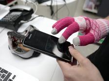 Технологии против мороза: в USB-тапках, очках и сенсорных перчатках